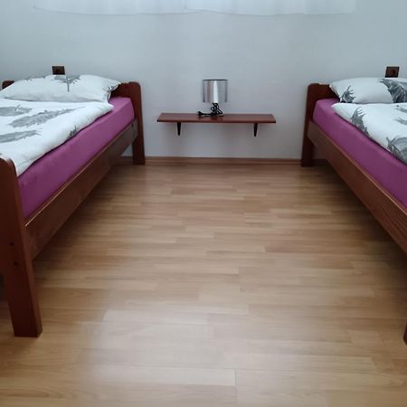Apartman Thea Gomirje Eksteriør bilde
